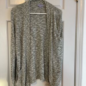Laura Scott Heathered Gray Cardigan